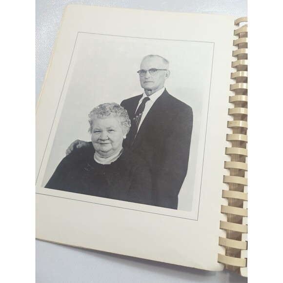 Clarice Doub Tuttle Family‎ Recipe Book Pfafftown, NC Elm Grove United Methodist - Picture 10 of 16